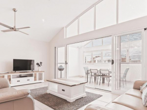 Malibu Apartments Unit 1 and 2 - 5 Oak Street